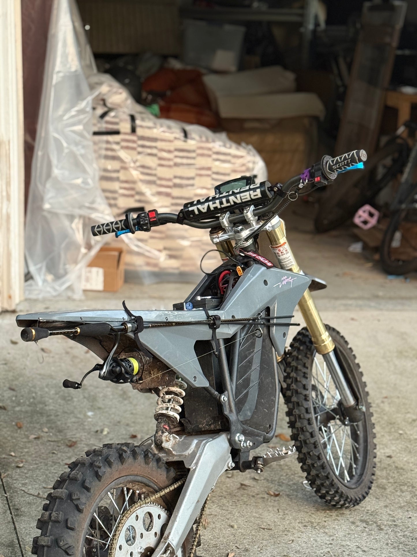 RTR Rod Holder